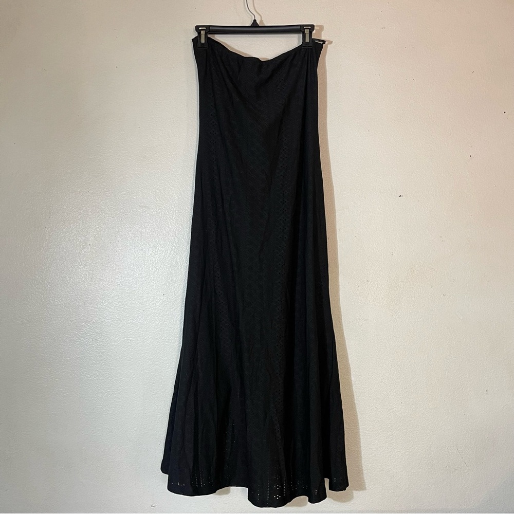Elegant Black Strapless Maxi Dress